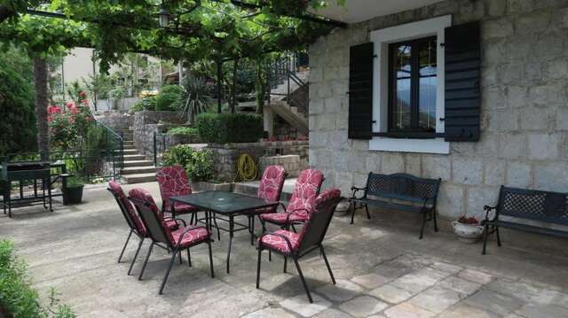Апартаменты Apartment Capt. Seferovic Дони-Моринь-57
